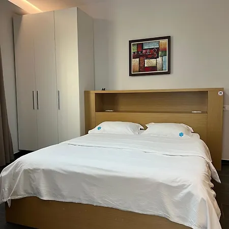 Magnet Comfort 63 * 地拉那